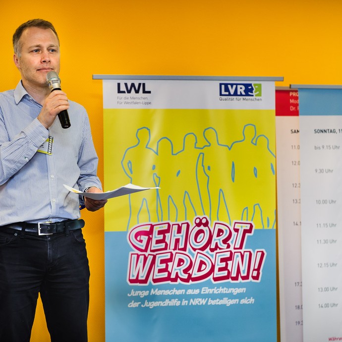 None (vergrößerte Bildansicht wird geöffnet)